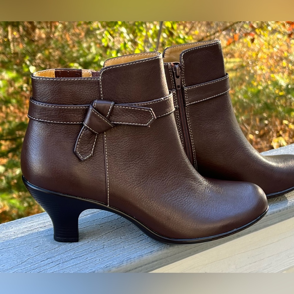 Softspots Brown Ankle Boots